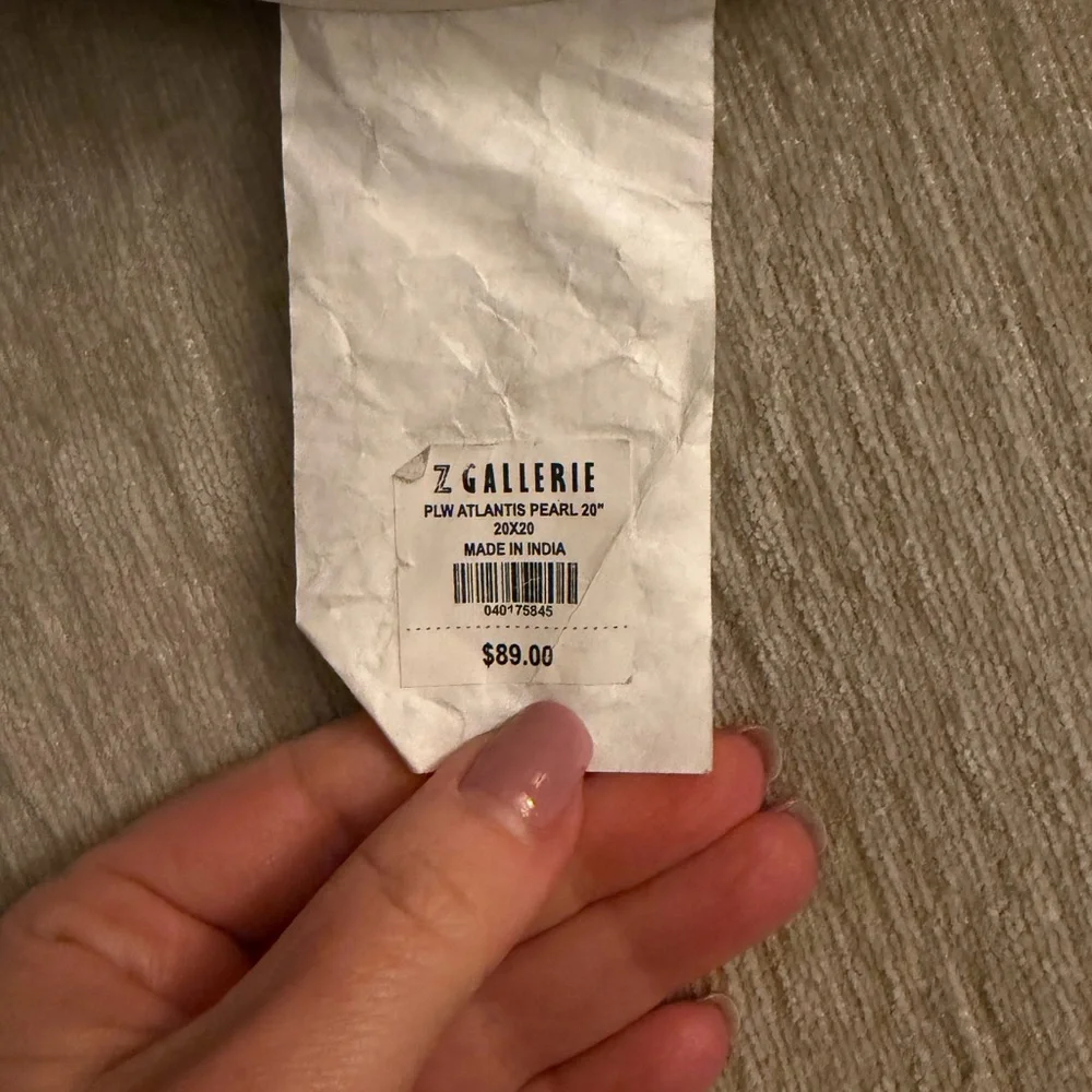 Z Gallerie Cream and Gold Accent Pillow 20” NWT